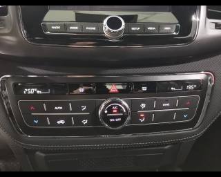 SSANGYONG REXTON usata, con Specchietti laterali elettrici