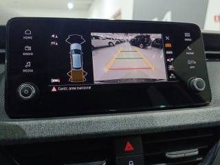 SKODA Kamiq usata, con Sedile posteriore sdoppiato