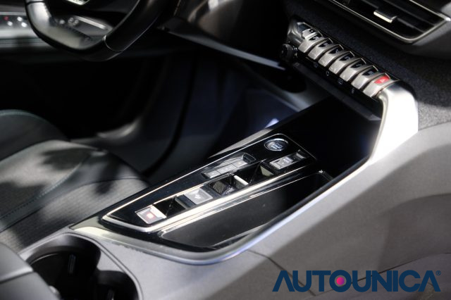 PEUGEOT 3008 usata, con Sistema di avviso di distanza