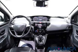 LANCIA Ypsilon usata, con Fendinebbia
