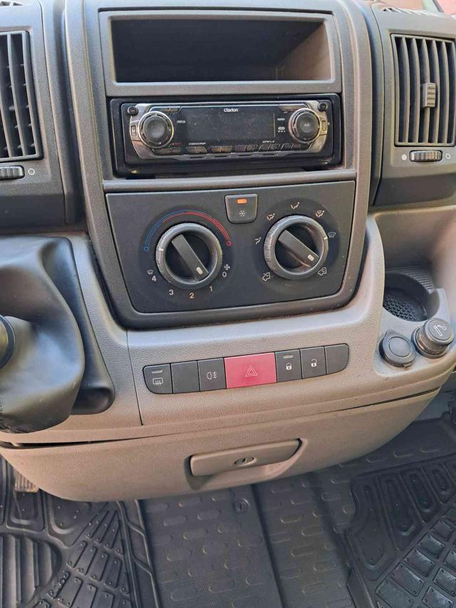 PEUGEOT Boxer usata 11