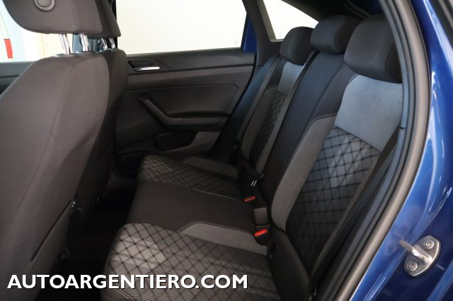 VOLKSWAGEN Taigo usata, con Bracciolo