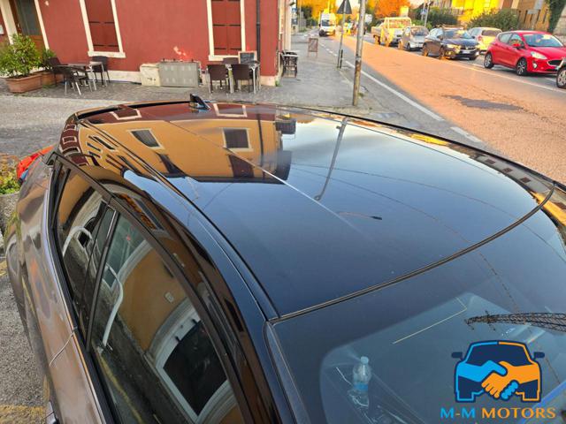 TOYOTA C-HR usata, con Regolazione elettrica sedili