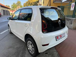 VOLKSWAGEN up! usata, con Autoradio
