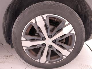 PEUGEOT 3008 usata, con Leve al volante