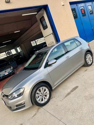 VOLKSWAGEN Golf usata, con ESP