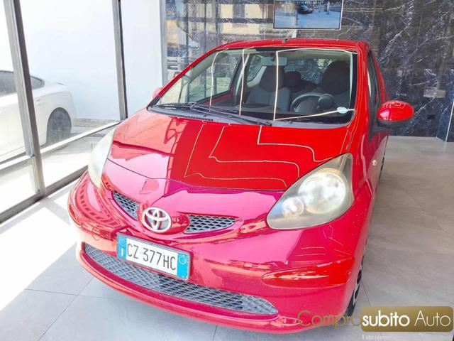 TOYOTA Aygo usata, con Airbag