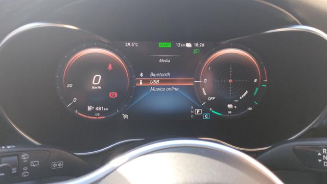 MERCEDES-BENZ GLC 300 usata, con Sensori di parcheggio anteriori