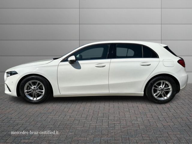 MERCEDES-BENZ A 180 usata, con Cerchi in lega