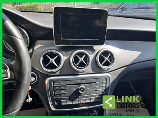 MERCEDES-BENZ GLA 200 usata, con Sedile posteriore sdoppiato