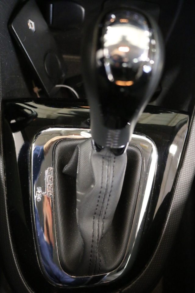 RENAULT Clio usata, con Cruise Control