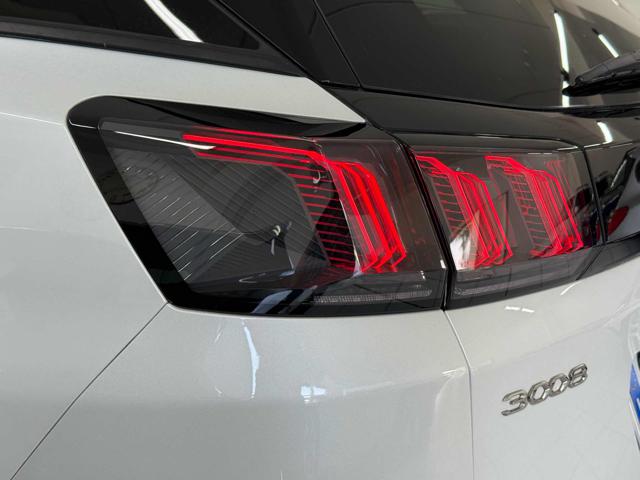 PEUGEOT 3008 usata 27