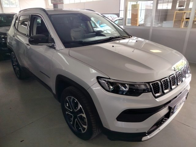JEEP Compass usata, con Specchietti laterali elettrici