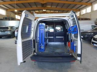 VOLKSWAGEN Caddy usata, con Autoradio