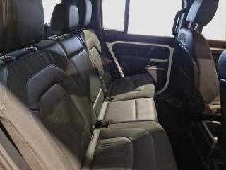 LAND ROVER Defender usata, con Fendinebbia