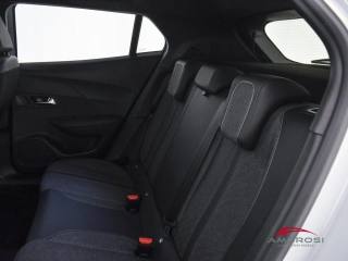 PEUGEOT 2008 usata 9