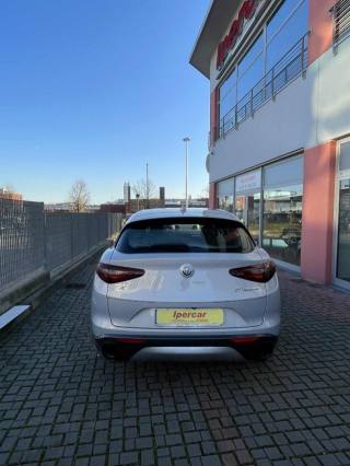 ALFA ROMEO Stelvio usata, con Cerchi in lega