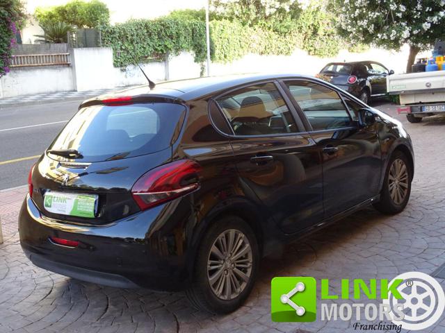 PEUGEOT 208 usata, con Airbag Passeggero