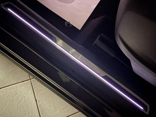 VOLKSWAGEN Tiguan usata, con Bracciolo