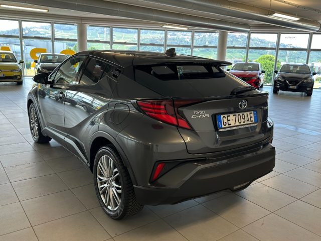 TOYOTA C-HR usata, con Boardcomputer