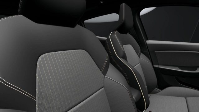 RENAULT Clio usata, con Chiusura centralizzata