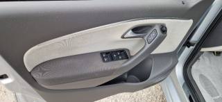 VOLKSWAGEN Polo usata, con Autoradio