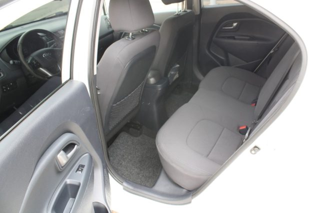 KIA Rio usata, con Controllo trazione