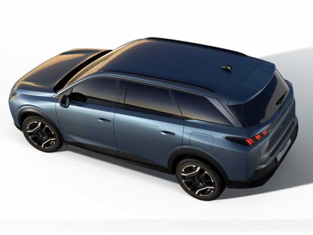 PEUGEOT 5008 usata, con Autoradio