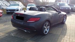 MERCEDES-BENZ SLC 200 usata, con Alzacristalli elettrici