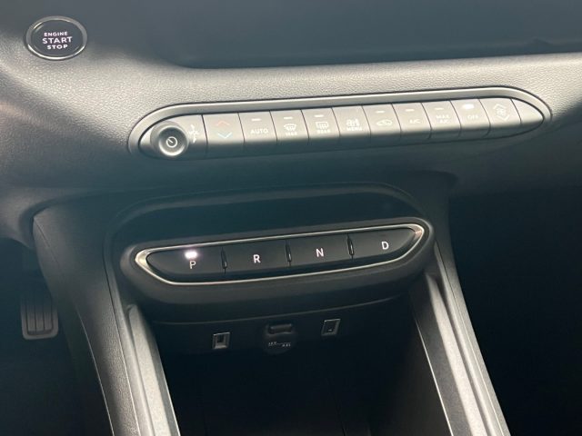 JEEP Avenger usata, con Touch screen