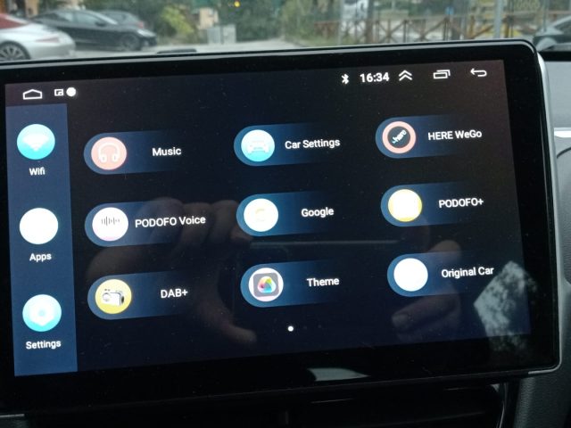 PEUGEOT 208 usata, con Boardcomputer