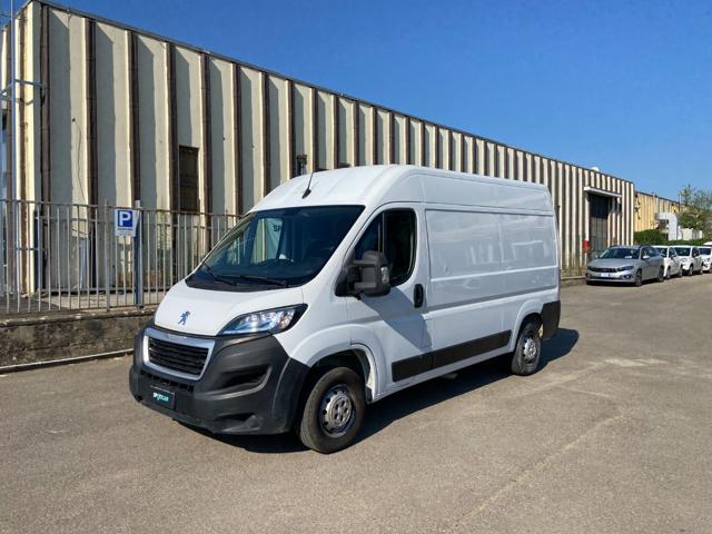 PEUGEOT Boxer usata, con ABS