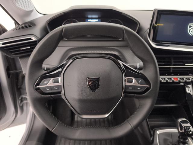 PEUGEOT 208 usata, con Sedile posteriore sdoppiato