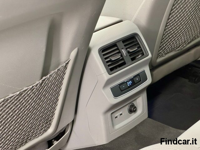 AUDI Q5 usata, con Autoradio digitale