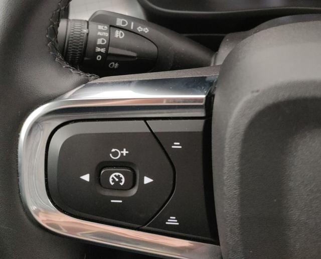VOLVO XC40 usata, con Park Distance Control