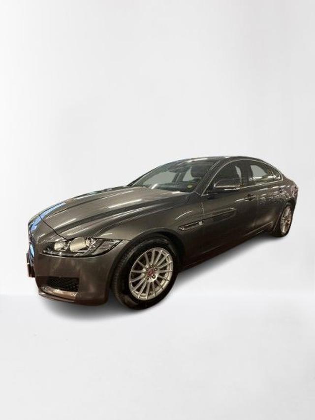 JAGUAR XF usata, con Airbag Passeggero