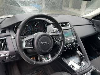 JAGUAR E-Pace usata, con Chiusura centralizzata