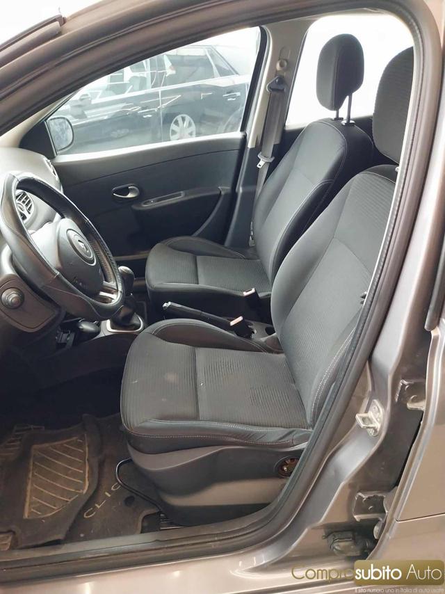 RENAULT Clio usata, con Fendinebbia