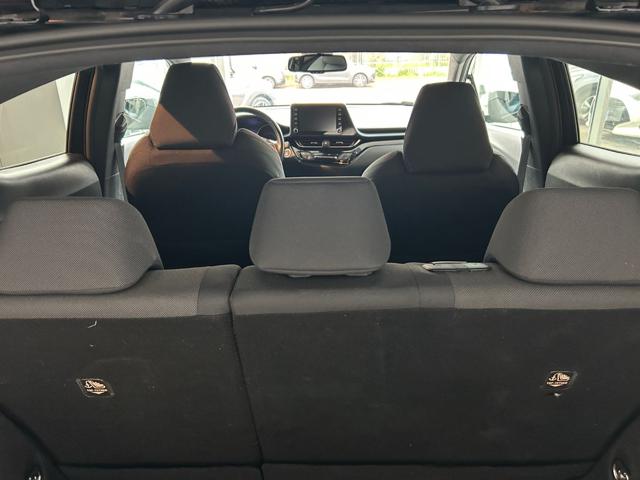 TOYOTA C-HR usata, con Cerchi in lega