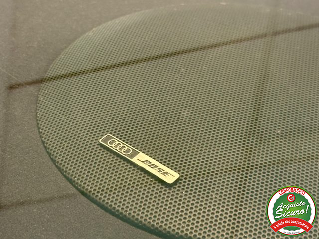 AUDI A8 usata, con Volante in pelle