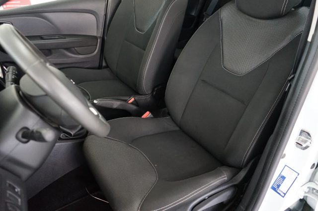 RENAULT Clio usata, con Telecamera per parcheggio assistito
