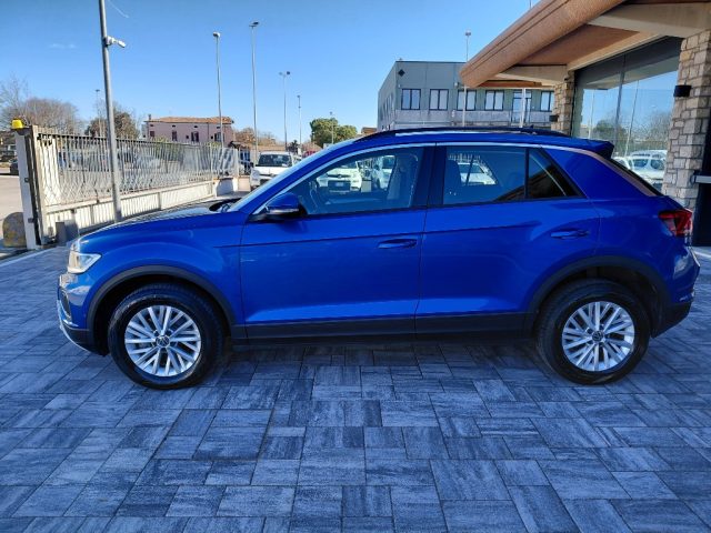 VOLKSWAGEN T-Roc usata, con Autoradio