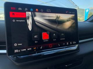 VOLKSWAGEN T-Roc usata, con Luci diurne LED