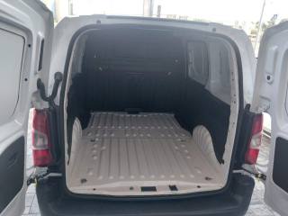 FIAT Doblo usata, con Sensori di parcheggio posteriori