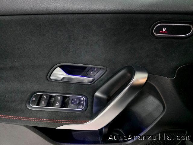 MERCEDES-BENZ A 200 usata, con Sistema di navigazione