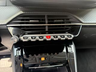PEUGEOT 208 usata, con Volante in pelle