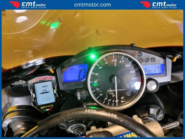 YAMAHA YZF R1 usata 4