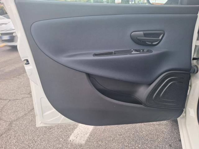 LANCIA Ypsilon usata, con Luci diurne LED