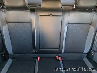 VOLKSWAGEN T-Roc usata, con Interni in pelle