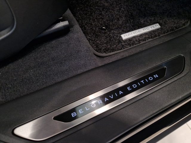 LAND ROVER Range Rover Velar usata, con Regolazione elettrica sedili